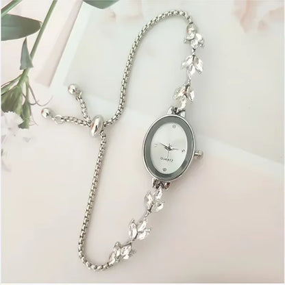 New Elegant Watch for Women Rhinestone Inlaid for Clover Lady Watches Oval Fashion Quartz Wristwatch Bracelet Clocks Reloj Mujer