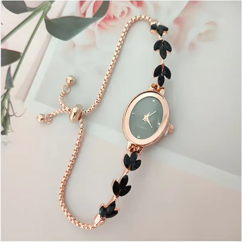 New Elegant Watch for Women Rhinestone Inlaid for Clover Lady Watches Oval Fashion Quartz Wristwatch Bracelet Clocks Reloj Mujer